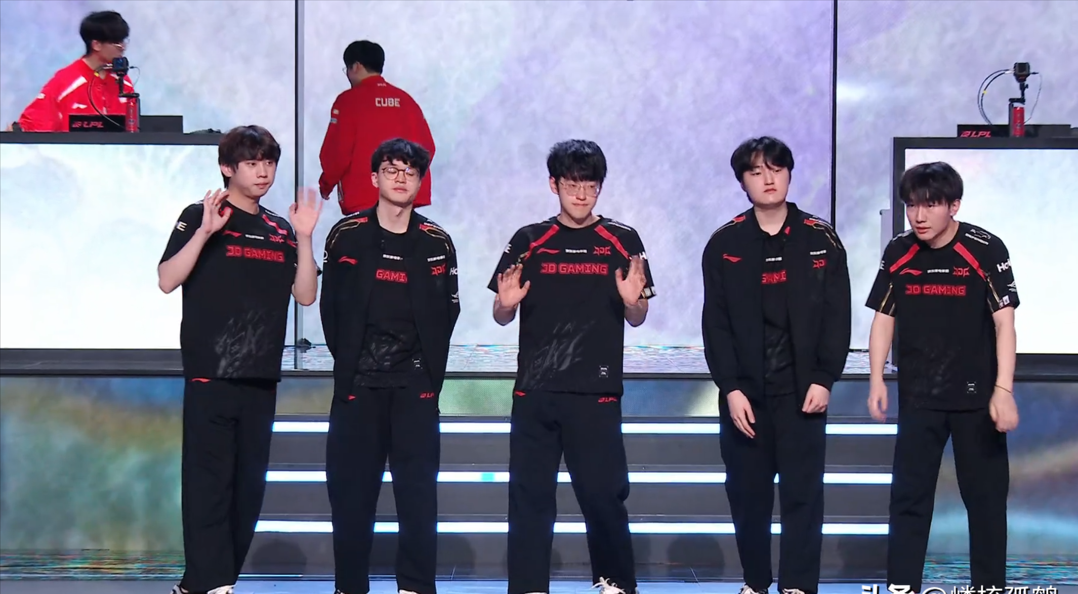 DK翻盘LGD,Scout完成史诗逆转鏖战多局入围赛,强势挺进下一轮 DK翻盘LGD,Scout完成史诗逆转鏖战多局入围赛,强势挺进下一轮