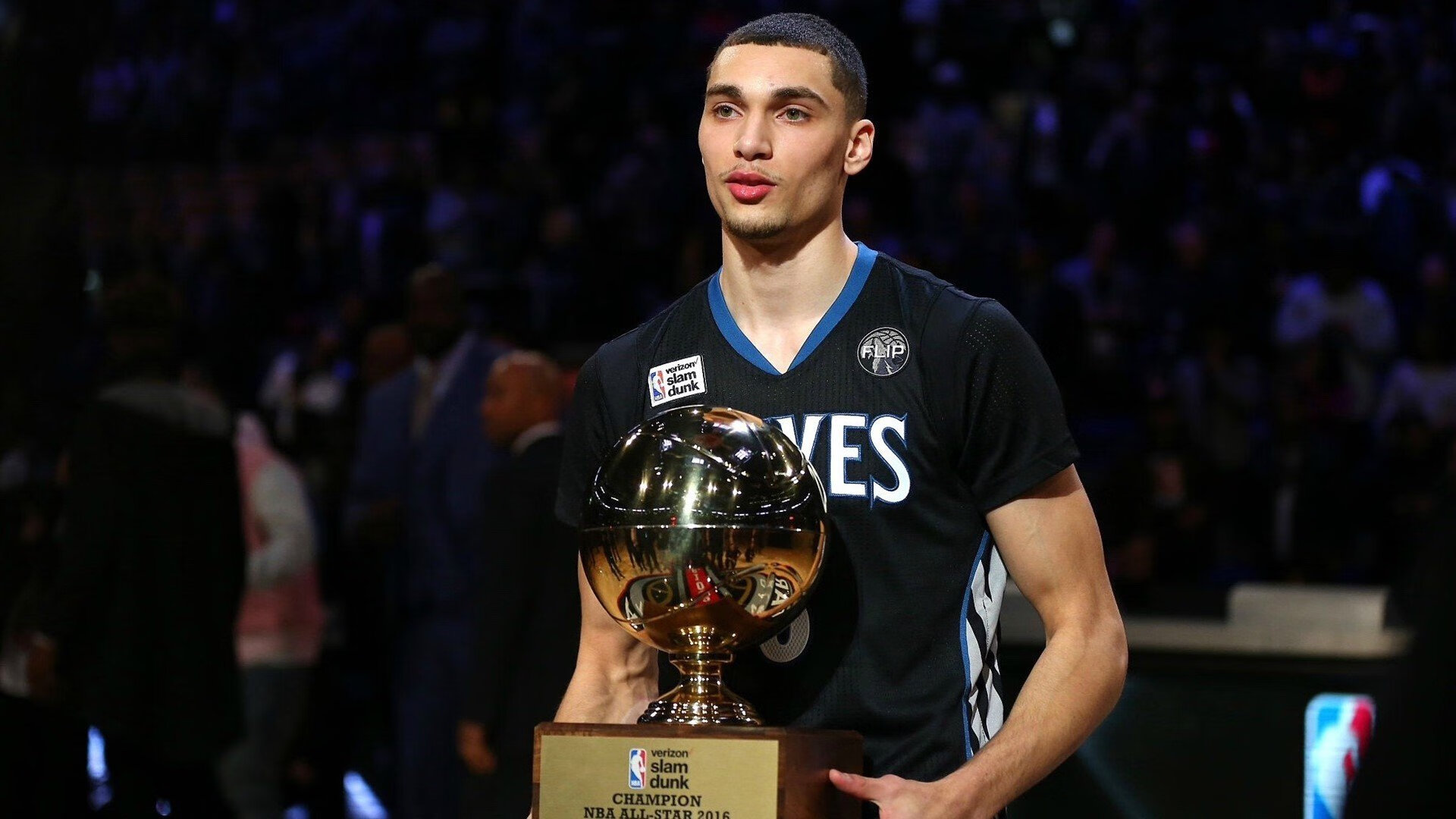 当北境的风席卷赛场，蒂亚戈，用一记手术刀传球为加拿大手术胜利